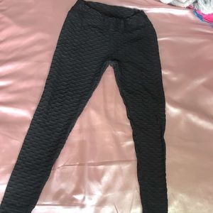 “TIKTOK LEGGINGS!!”